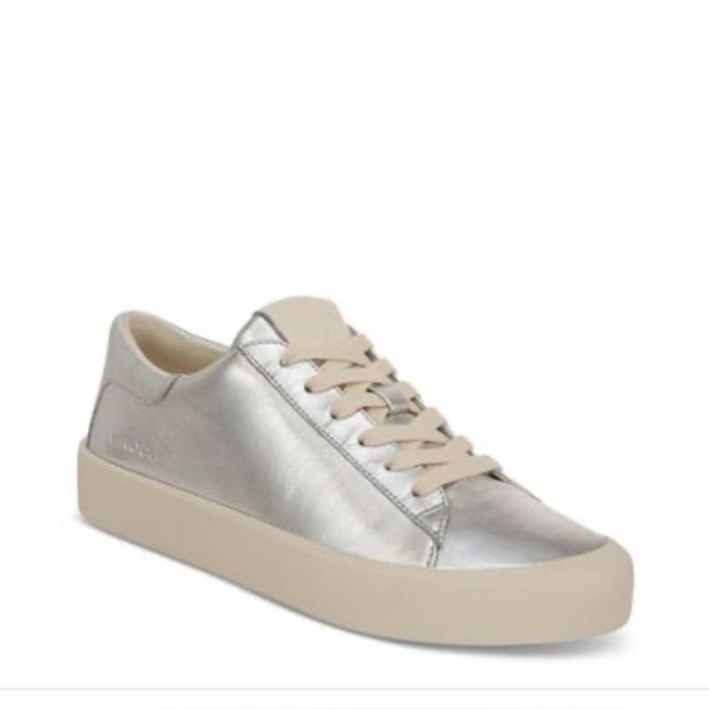 Vince Gabi Metallic Leather Low-Top Sneakers Silver Size 8M